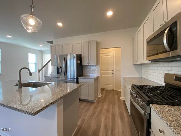 $2,000 | 760 Creekway Drive, Fuquay-Varina, NC 27526