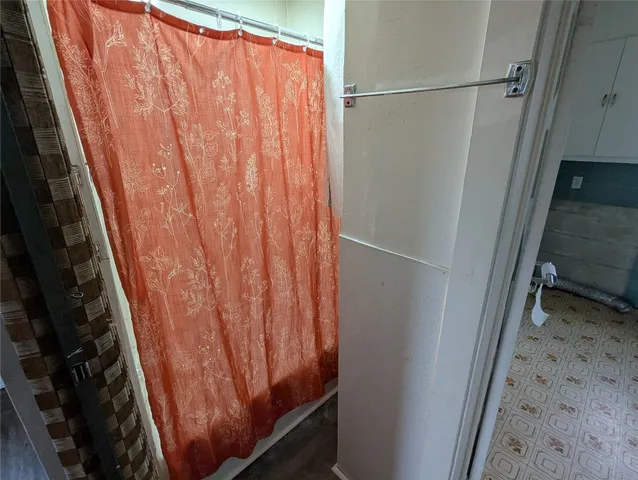 $1,350 | 107 Grant Avenue, Unit BACK HOUSE, Endicott, NY 13760