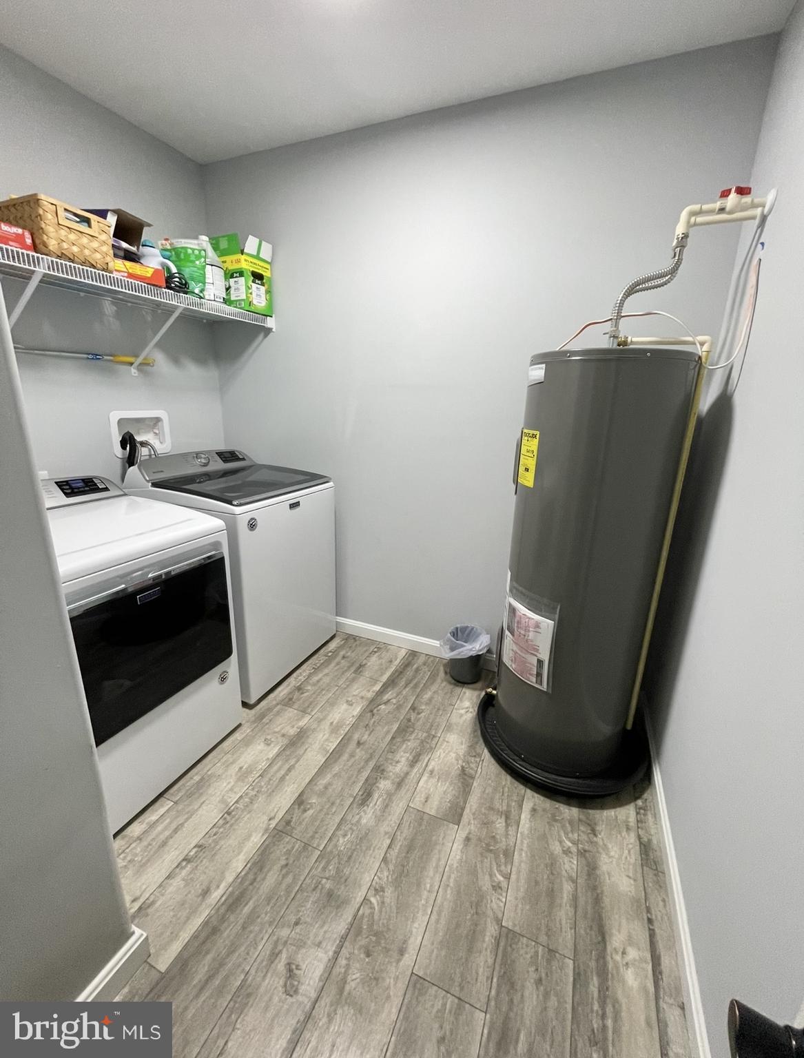 29389 Eagle Point Drive Seaford, DE 19973 - Photo 28 of 42 a utility room with dryer and washer