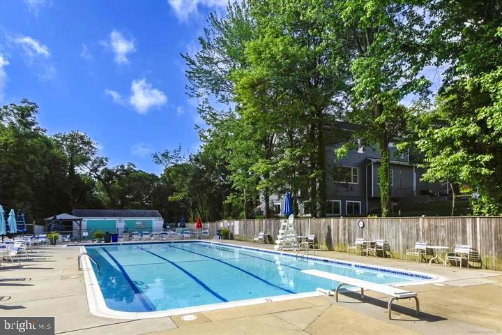 505 Ludlow Road Annapolis, MD 21401 - Photo 46 of 51 Community Pool
