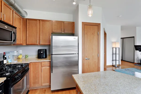 $1,495 | 15 East Franklin Avenue, Unit 211, Minneapolis, MN 55404
