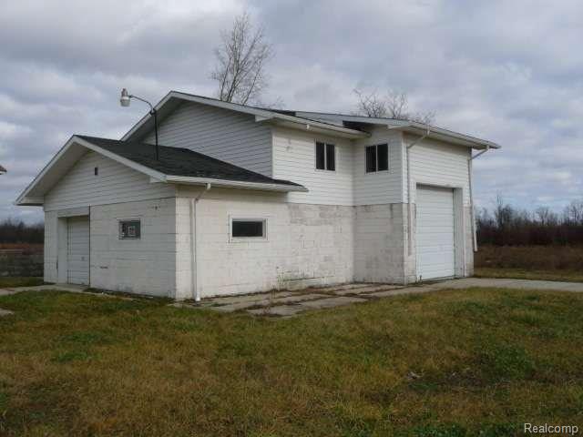 75144 Closs Road Richmond, MI 48062 - Photo 3 of 23 3.jpg