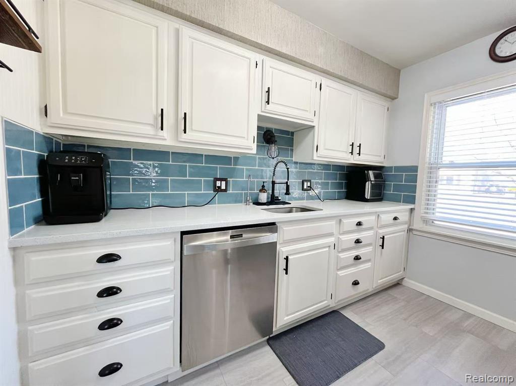 3303 Chester Road Royal Oak, MI 48073 - Photo 11 of 33