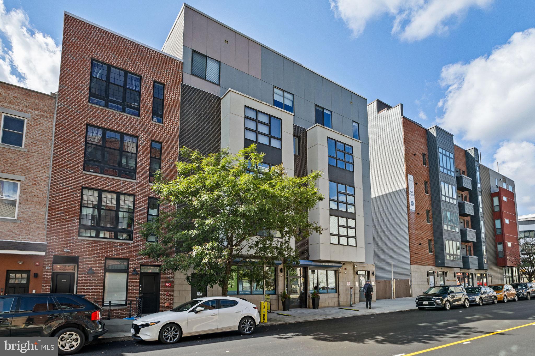 1526-00 Ridge Avenue, Unit 5 Philadelphia, PA 19130 - Photo 2 of 41 Gallery Image 2