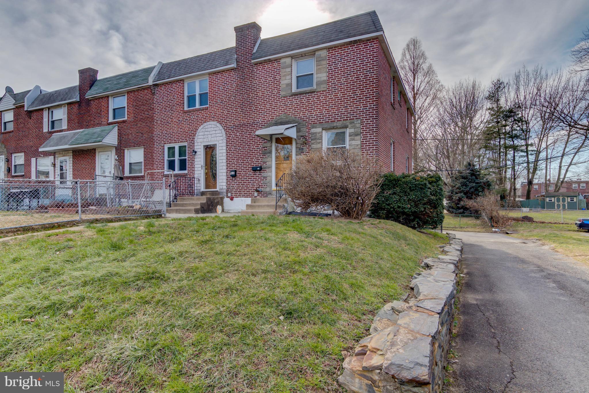 912 Grant Road Folcroft, PA 19032 - Photo 2 of 21