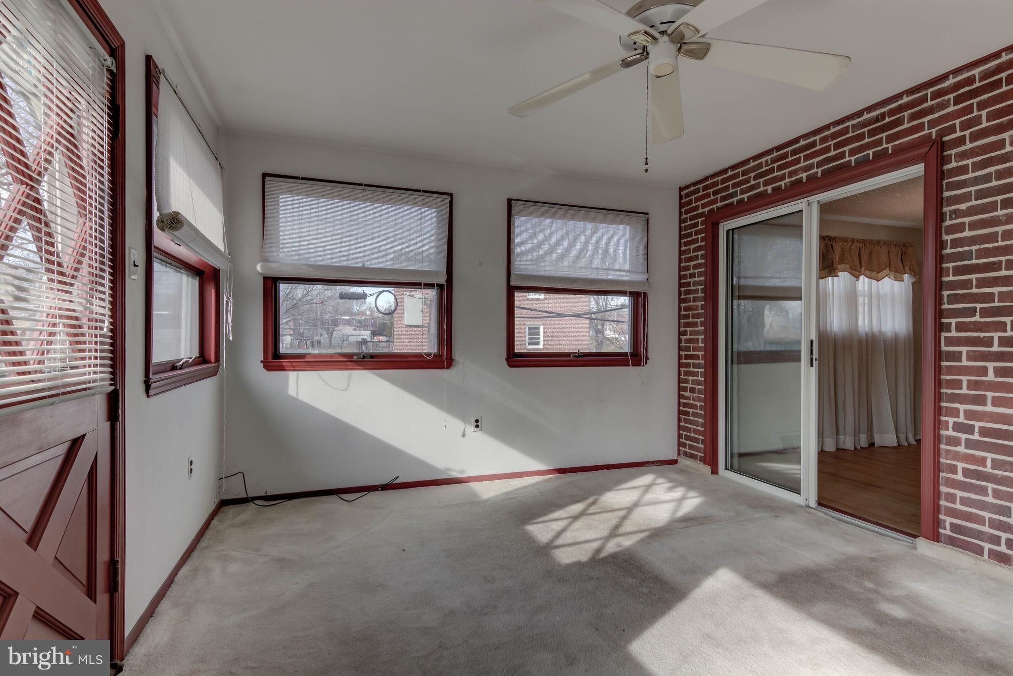 912 Grant Road Folcroft, PA 19032 - Photo 11 of 21