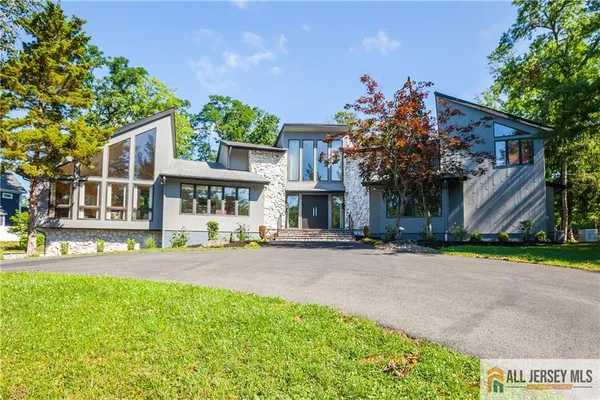 $1,728,000 | 46 Calvert Avenue West, Edison, NJ 08820