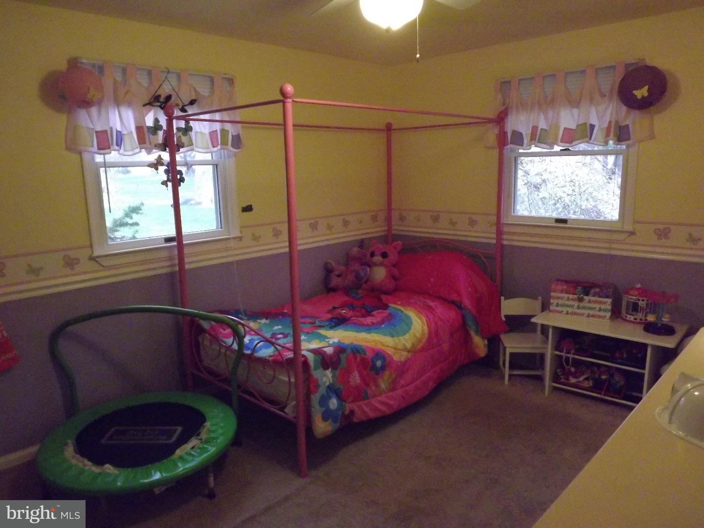 1238 Clyde Road Warminster, PA 18974 - Photo 15 of 25