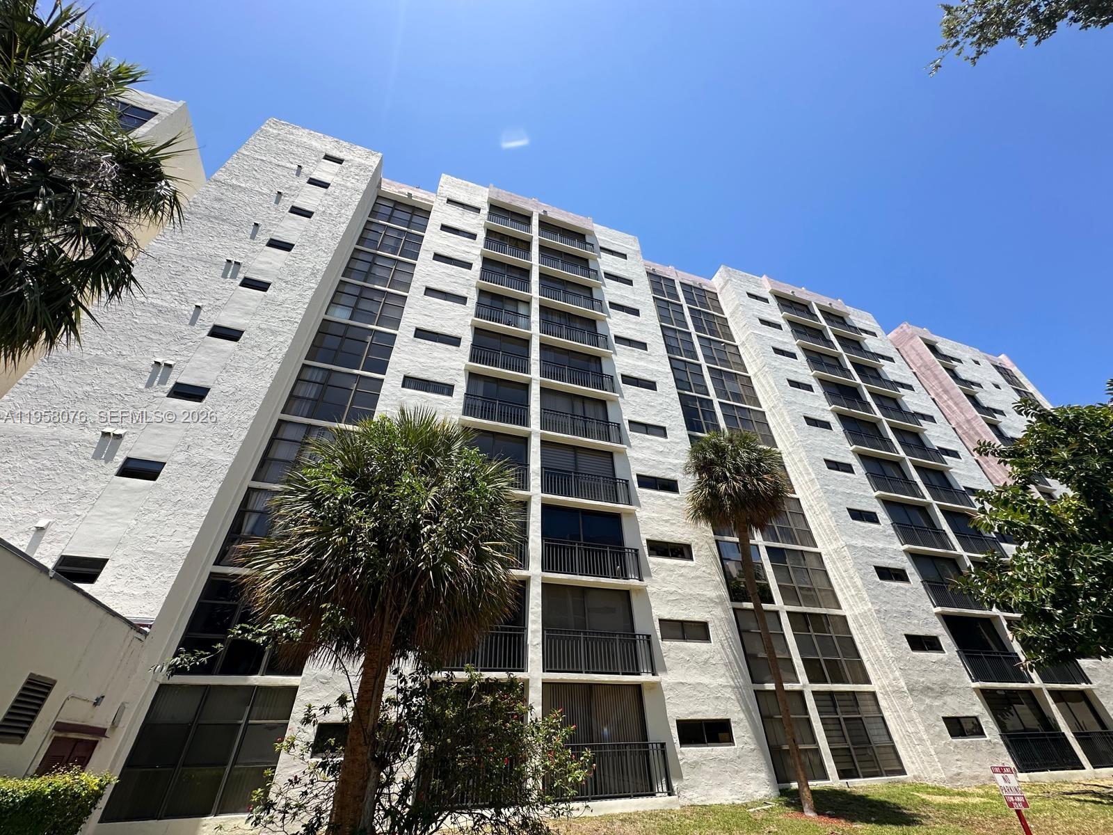 16919 North Bay Road, Unit 617 Sunny Isles Beach, FL 33160 - Photo 35 of 37