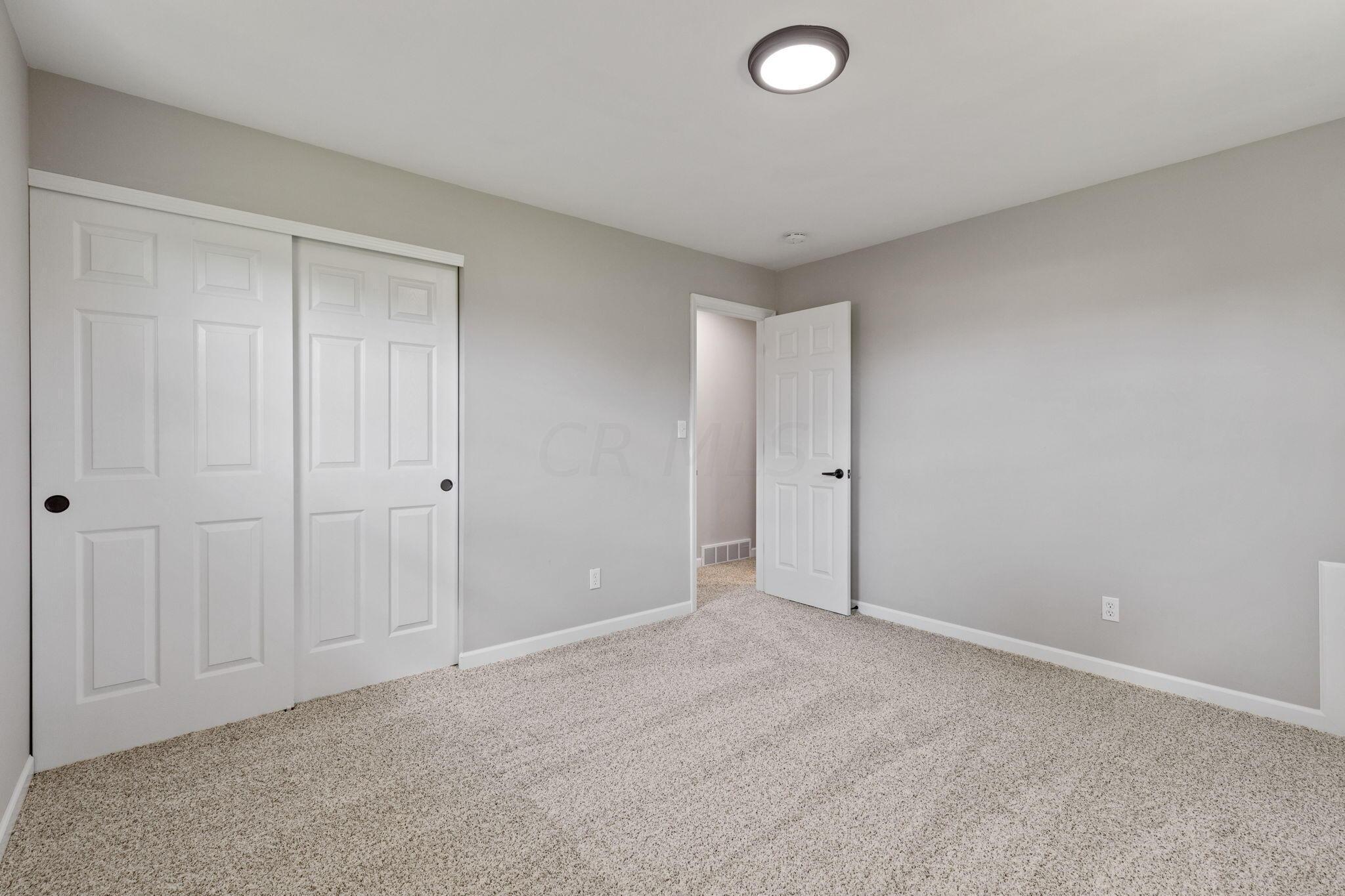 6292 Faircrest Road Columbus, OH 43229 - Photo 16 of 24 21-web-or-mls-2023-8-31 6292 Faircrest R