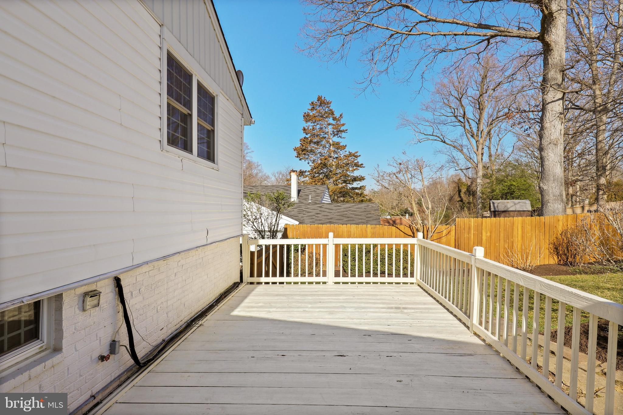 7415 Exmore Street Springfield, VA 22150 - Photo 33 of 38 Gallery Image 33