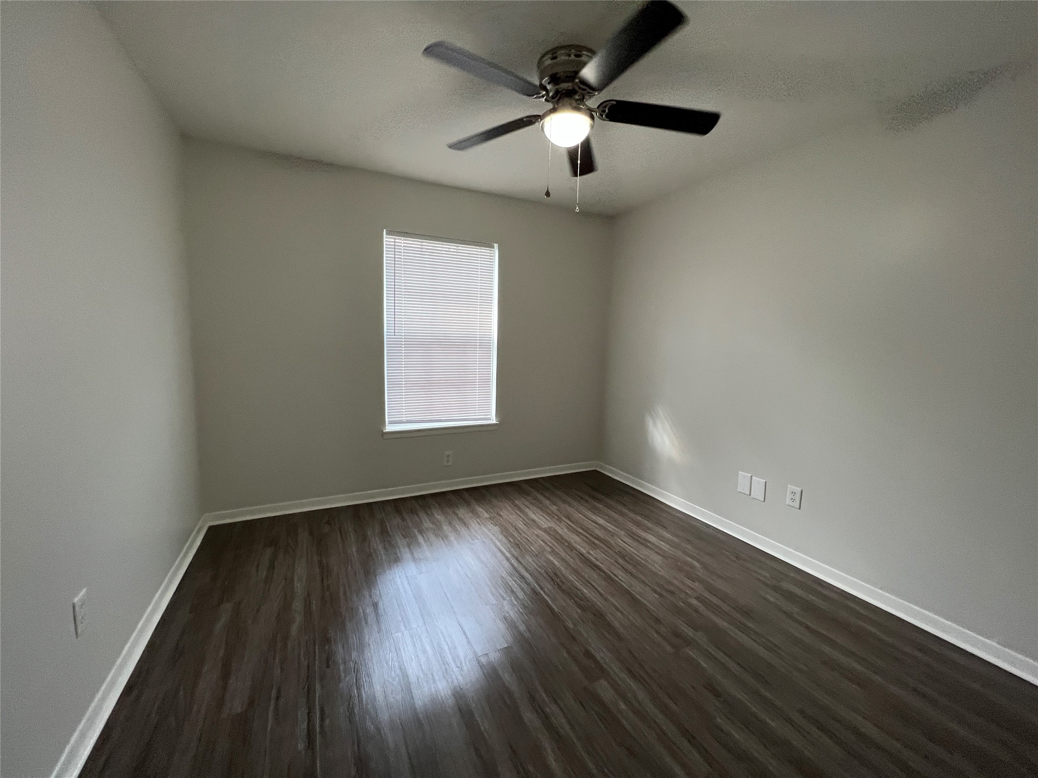 500 Willow Drive, Unit B2 Lake Jackson, TX 77566 - Photo 11 of 12