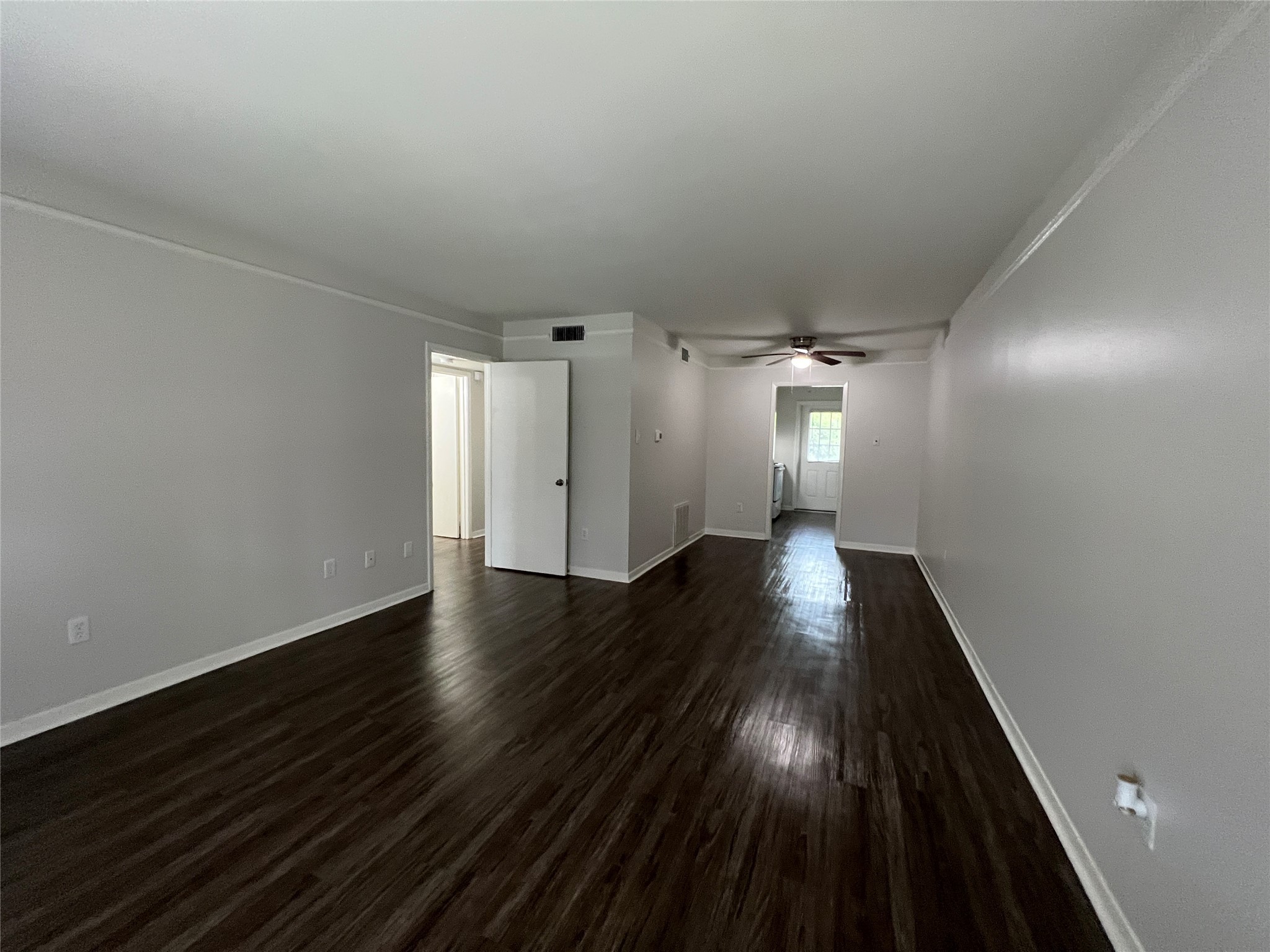 500 Willow Drive, Unit B2 Lake Jackson, TX 77566 - Photo 2 of 12