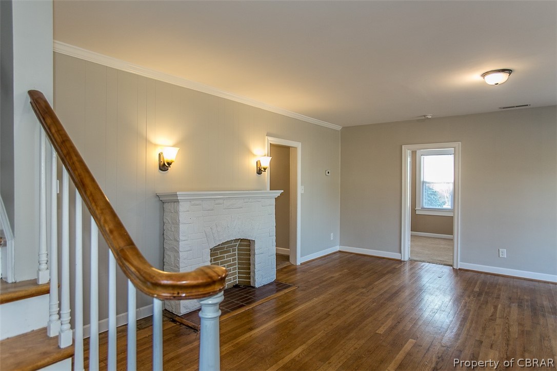 1507 Dandy Loop Road Yorktown, VA 23692 - Photo 7 of 49