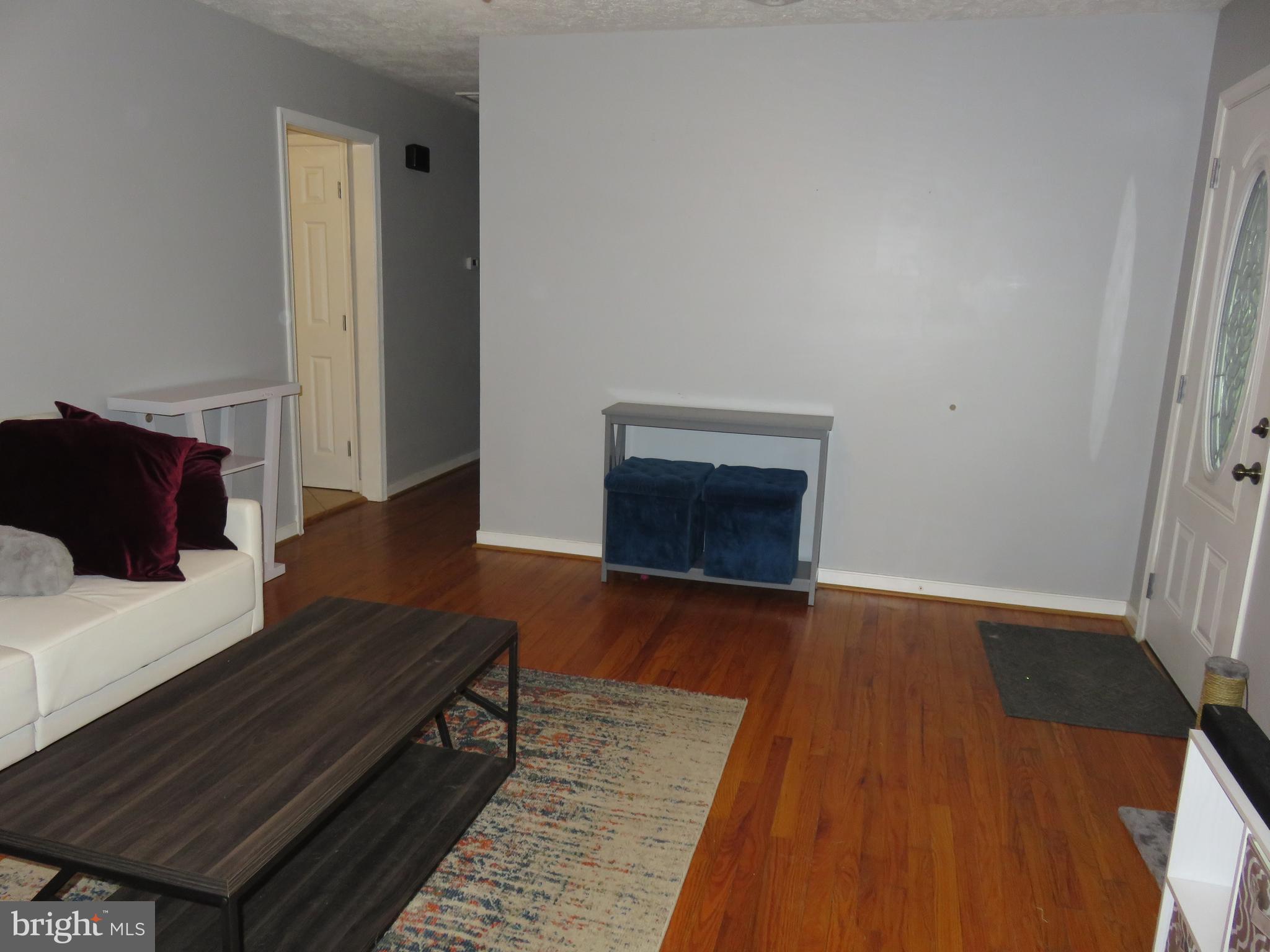 1424 Green Pasture Road Sandston, VA 23150 - Photo 16 of 20 Living Room