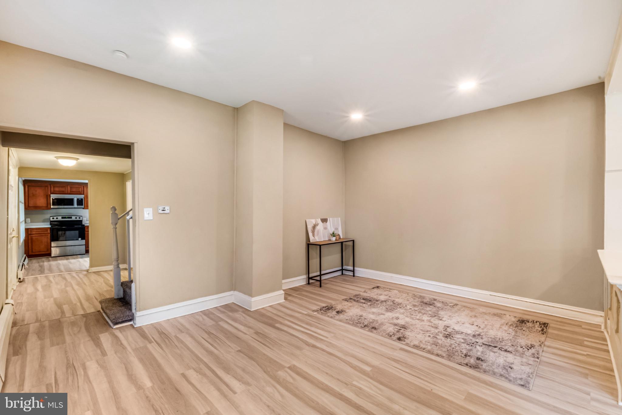 518 Columbus Road Burlington, NJ 08016 - Photo 6 of 25 Gallery Image 6