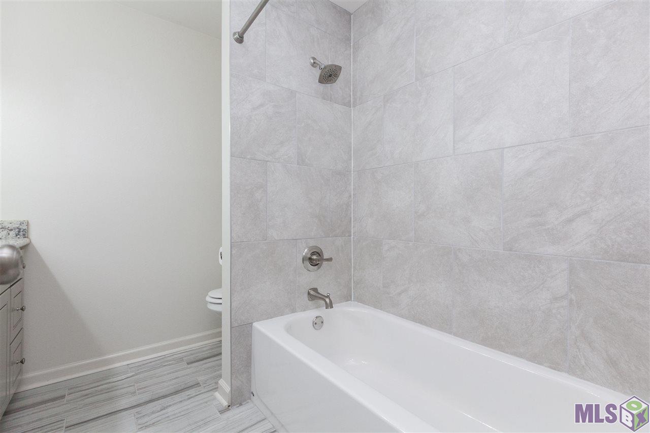 7462 Quorum Drive Baton Rouge, LA 70817 - Photo 18 of 29 Gallery Image 18