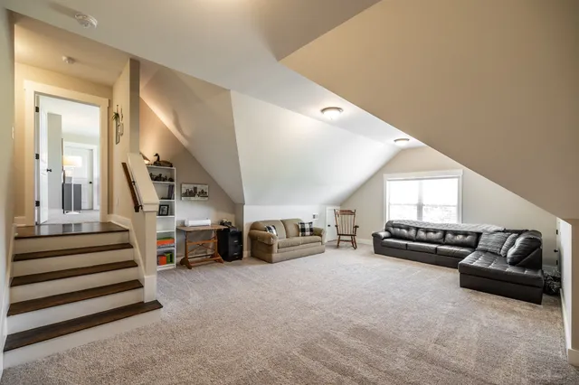 $672,000 | 725 North Russell Street, Portland, TN 37148