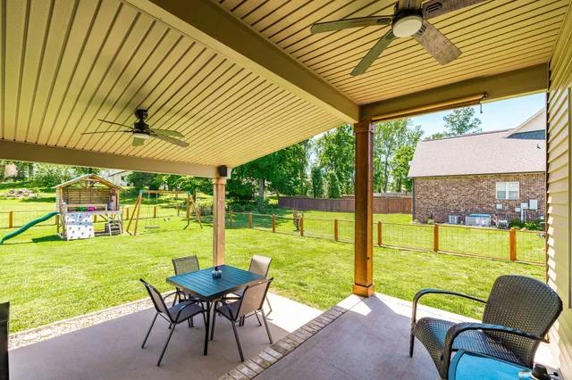 $672,000 | 725 North Russell Street, Portland, TN 37148