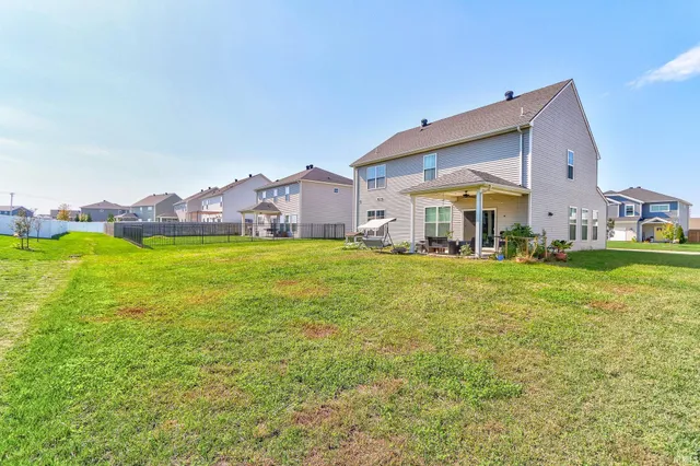 $399,000 | 5355 Bloomsbury Court, Newburgh, IN 47630