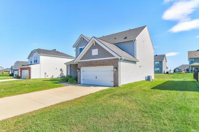 $399,000 | 5355 Bloomsbury Court, Newburgh, IN 47630