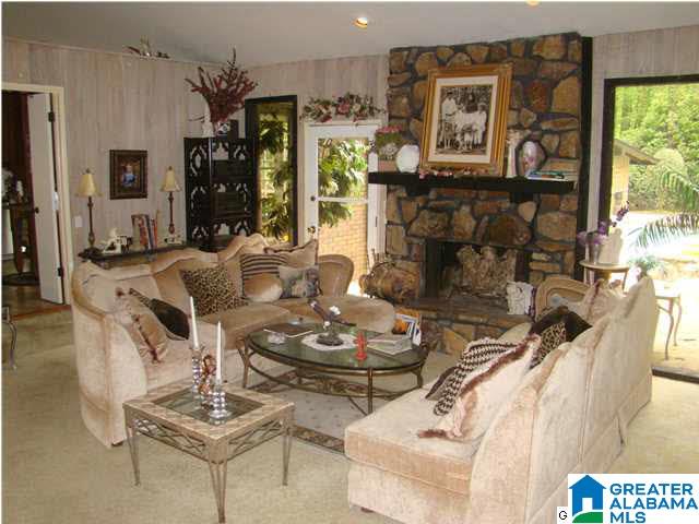 335 New Hope Mountain Road Pelham, AL 35124 - Photo 2 of 18
