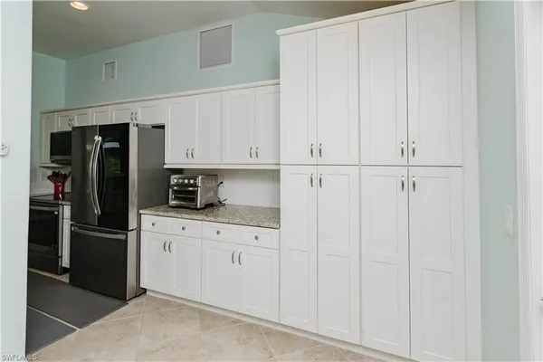 $2,750 | 11693 Oakland Drive, Bokeelia, FL 33922