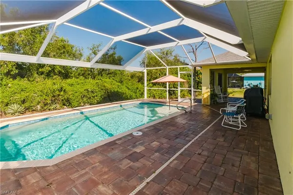 $2,750 | 11693 Oakland Drive, Bokeelia, FL 33922
