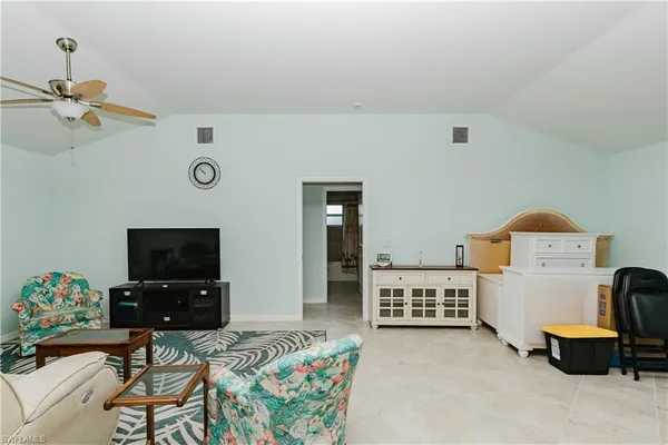 $2,750 | 11693 Oakland Drive, Bokeelia, FL 33922