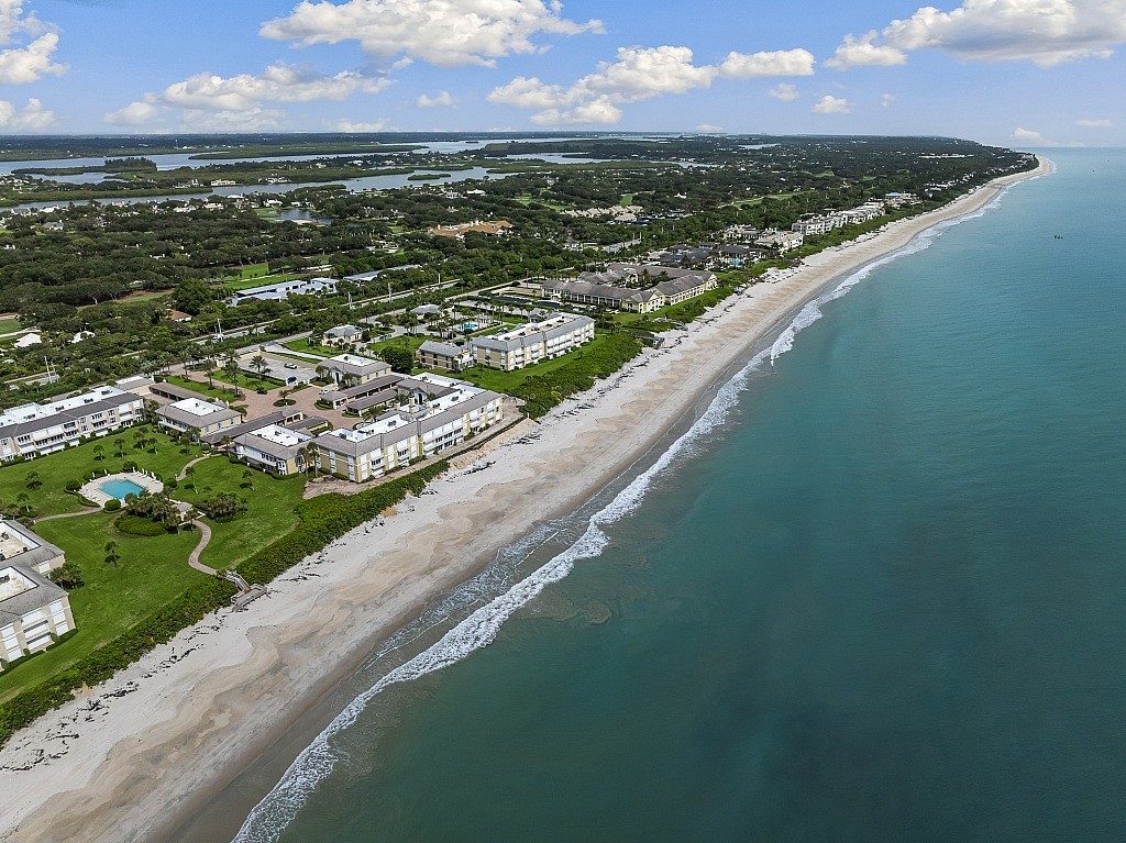 450 Beach Road, Unit 323 Vero Beach, FL 32963 - Photo 30 of 33