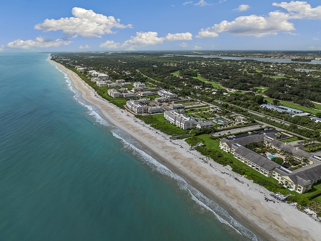 450 Beach Road, Unit 323 Vero Beach, FL 32963 - Photo 31 of 33