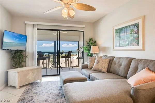 $414,500 | 6897 Estero Boulevard, Unit 154, Fort Myers Beach, FL 33931