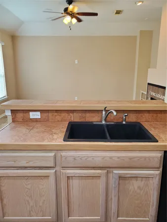 $2,100 | 2715 Falling Forest Court, Richmond, TX 77406