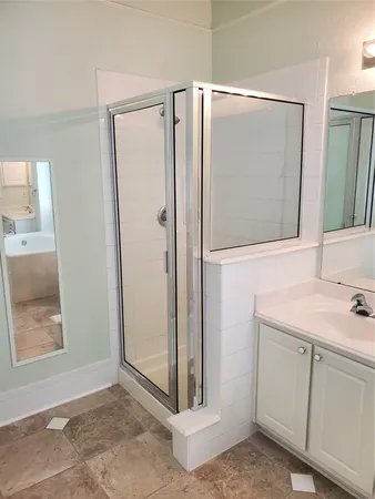 $2,100 | 2715 Falling Forest Court, Richmond, TX 77406