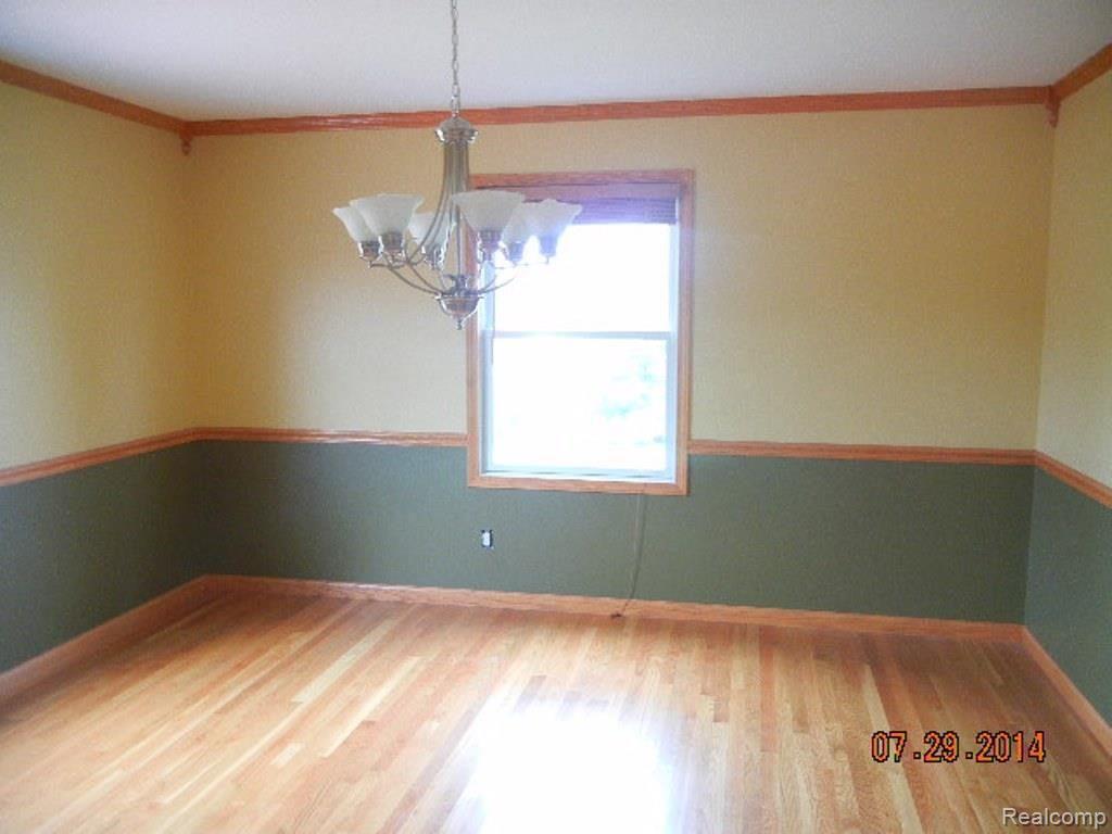 16040 South Duffield Road Byron, MI 48418 - Photo 4 of 21 DSCN0099.jpg