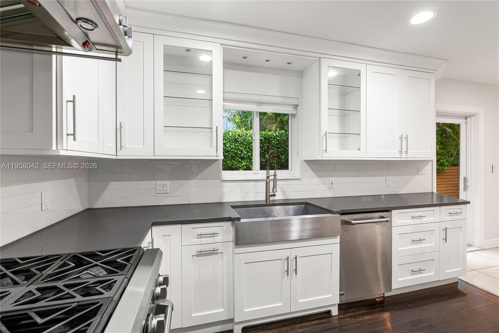 3505 Crystal View Court Miami, FL 33133 - Photo 27 of 53