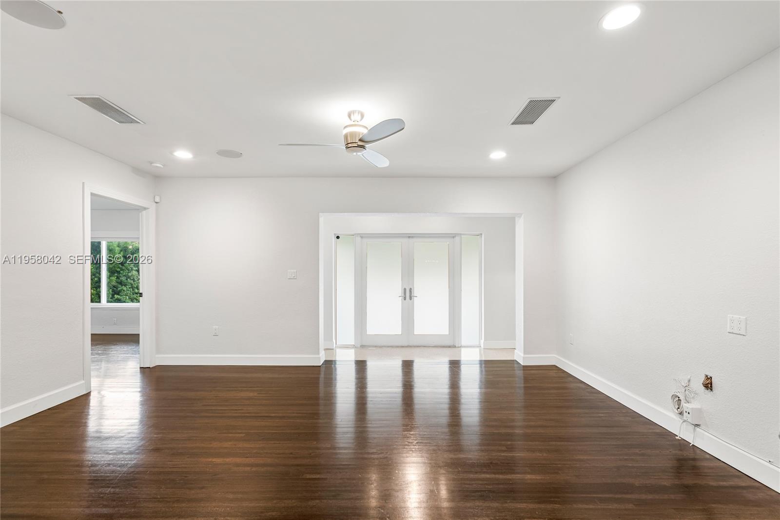 3505 Crystal View Court Miami, FL 33133 - Photo 40 of 53