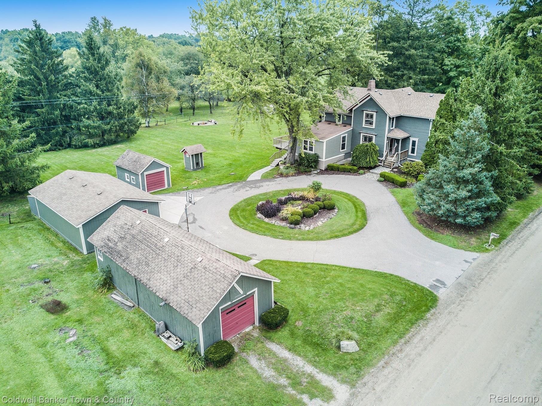 13845 Lone Tree Road Milford, MI 48380 - Photo 25 of 27 13845 Lone Tree