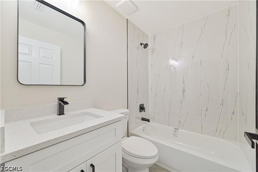 4733 28th Street Southwest Lehigh Acres, FL 33973 - Photo 13 of 21 Gallery Image 13