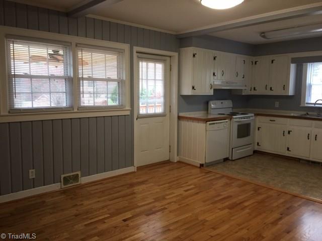 140 Ridge Street Jonesville, NC 28642 - Photo 8 of 12 Gallery Image 8