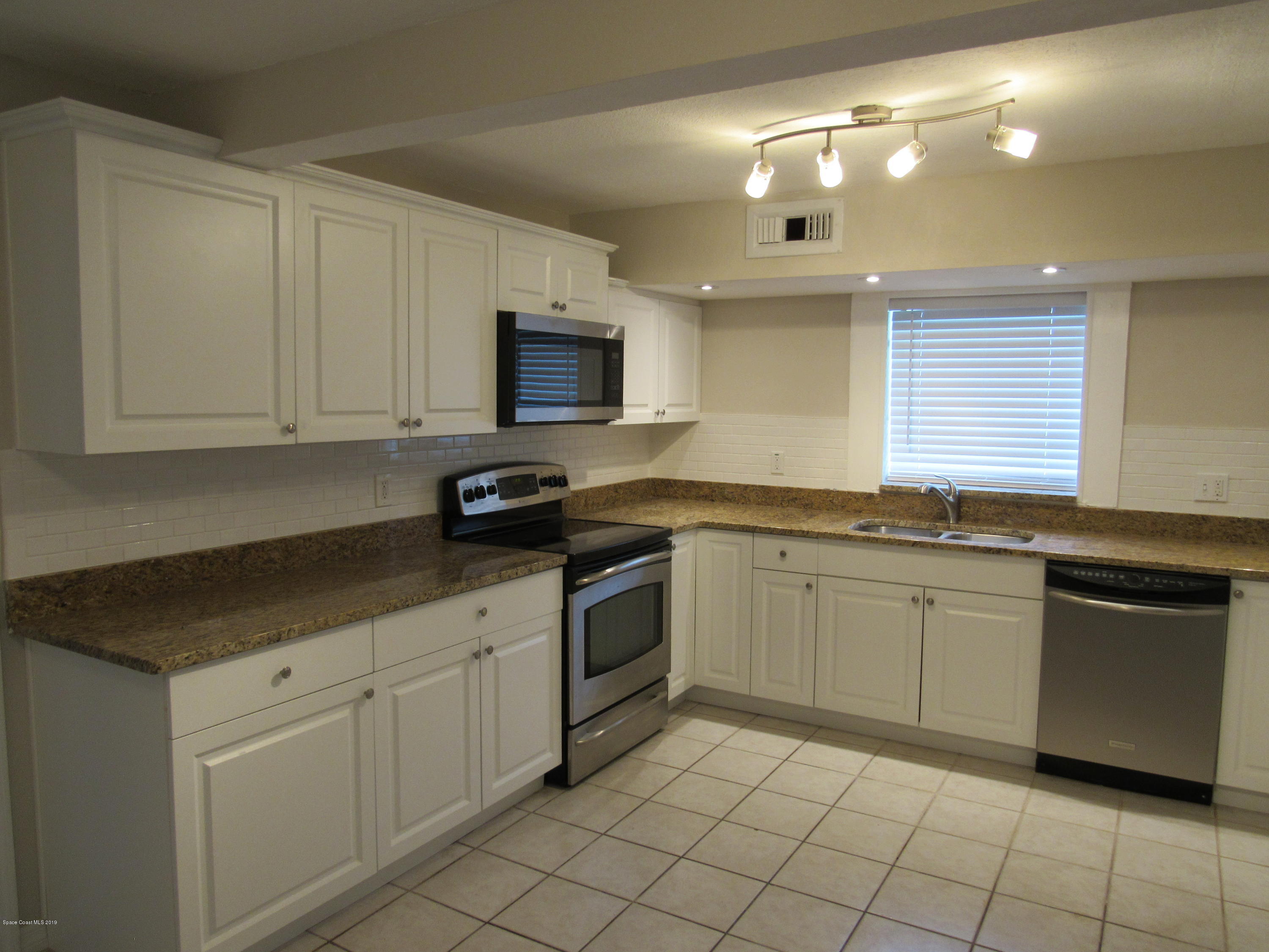 1399 Knecht Road Northeast Palm Bay, FL 32905 - Photo 3 of 35 Kitchen - View 2