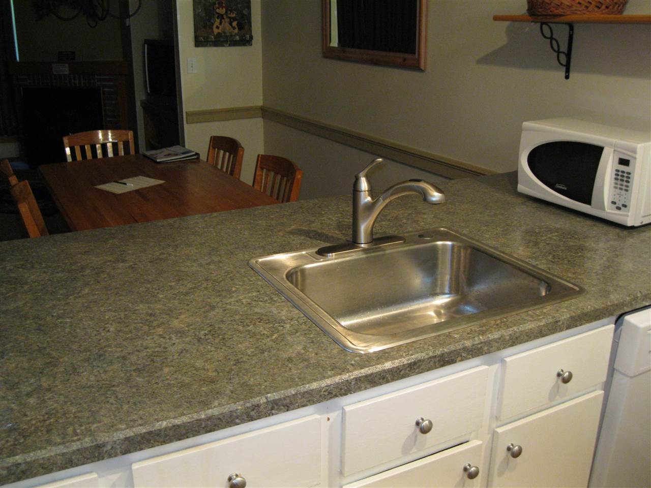 257 Old Mill Road, Unit E7 Killington, VT 05751 - Photo 16 of 16 Gallery Image 16