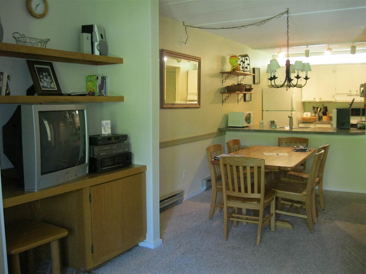 257 Old Mill Road, Unit E7 Killington, VT 05751 - Photo 6 of 16 Gallery Image 6
