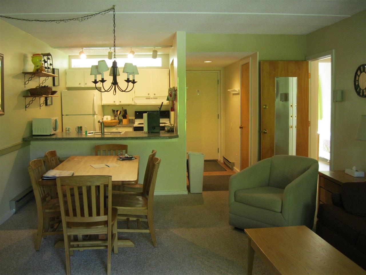 257 Old Mill Road, Unit E7 Killington, VT 05751 - Photo 7 of 16 Gallery Image 7
