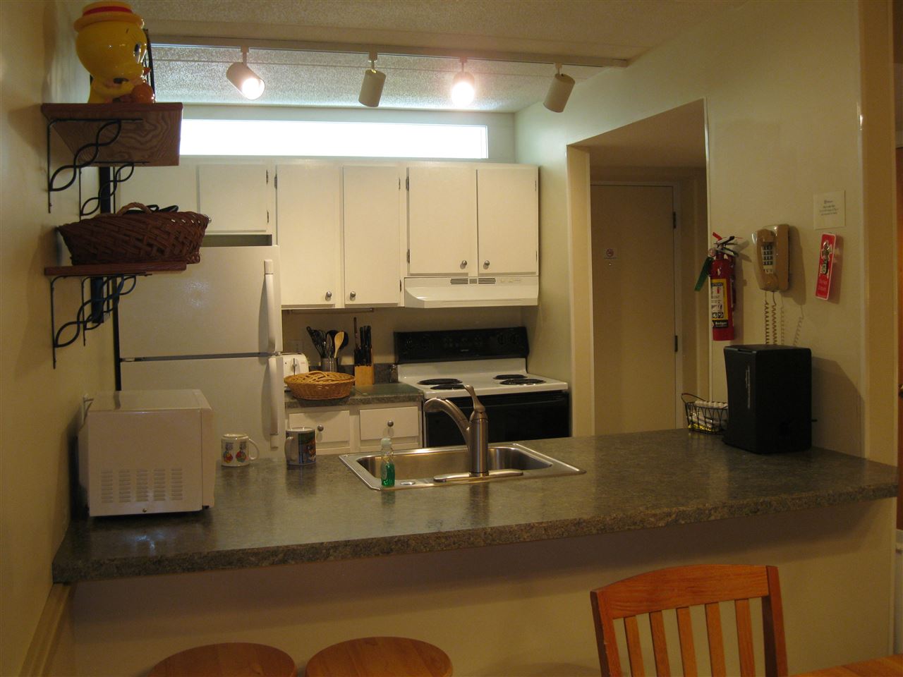 257 Old Mill Road, Unit E7 Killington, VT 05751 - Photo 8 of 16 Gallery Image 8