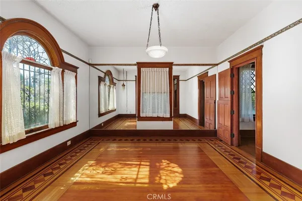 $899,000 | 4771 Victoria Avenue, Riverside, CA 92507