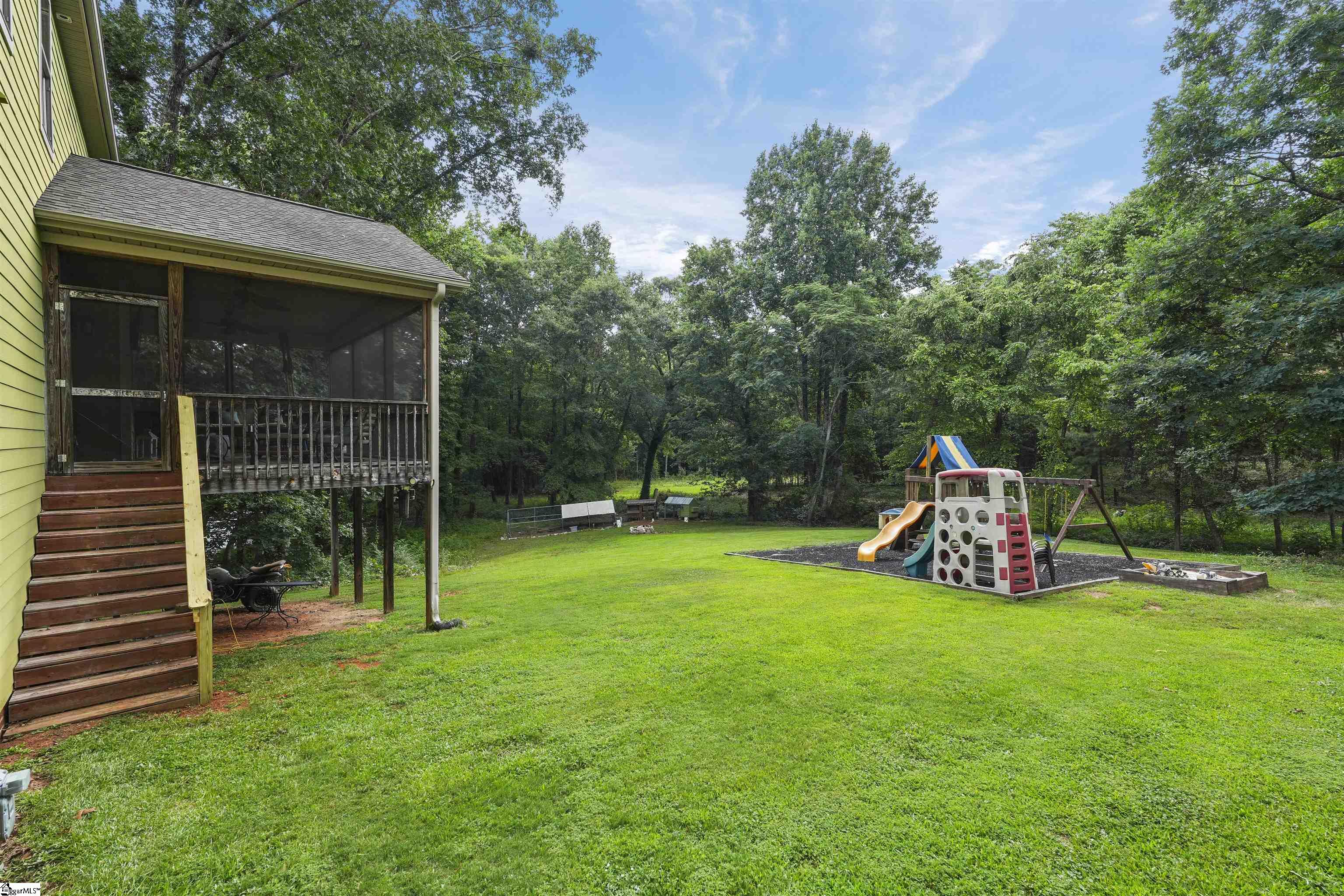 621 Sulphur Springs Road Greenville, SC 29617 - Photo 32 of 36 Gallery Image 32