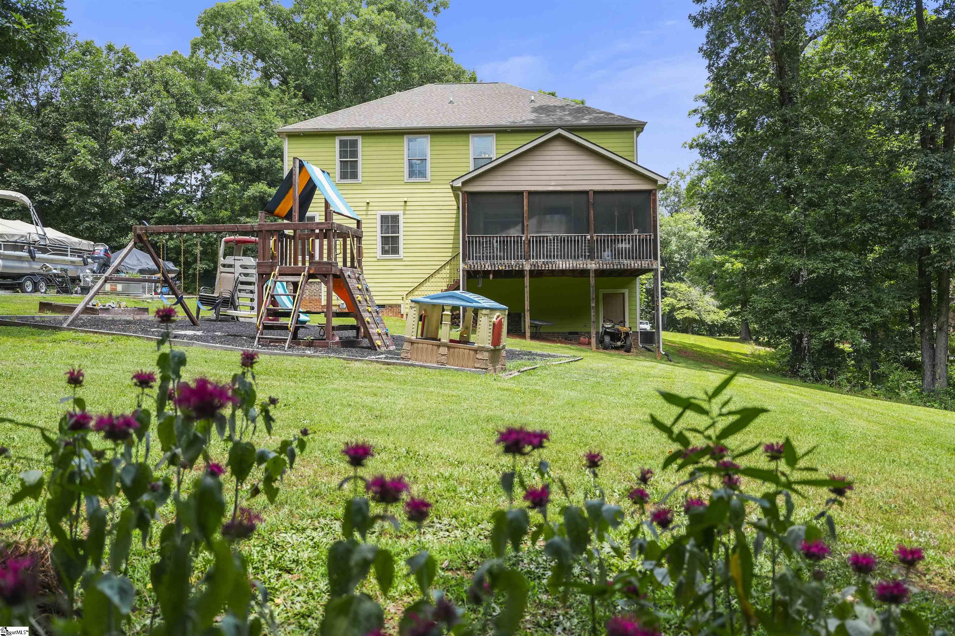 621 Sulphur Springs Road Greenville, SC 29617 - Photo 33 of 36 Gallery Image 33