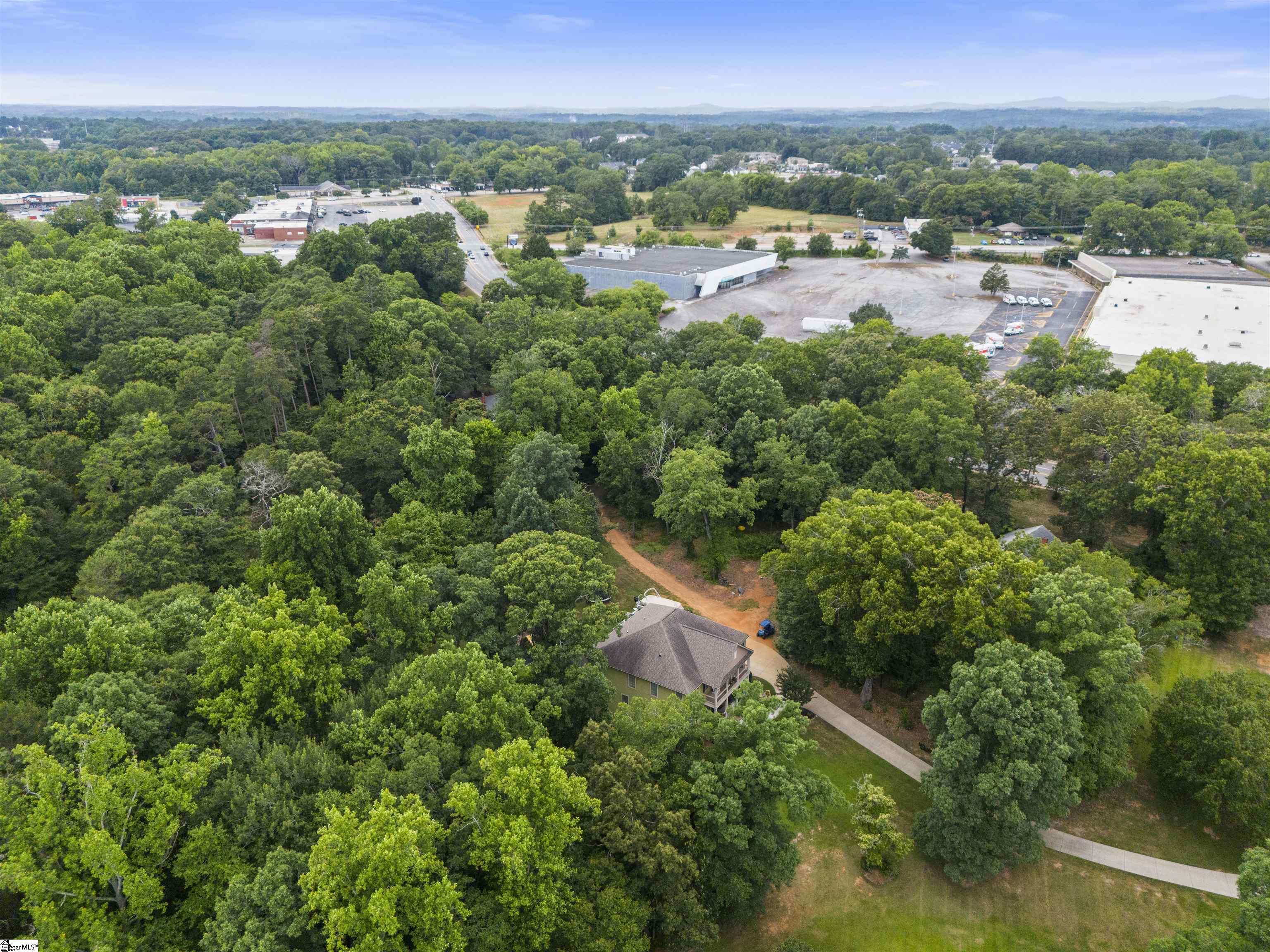 621 Sulphur Springs Road Greenville, SC 29617 - Photo 35 of 36 Gallery Image 35