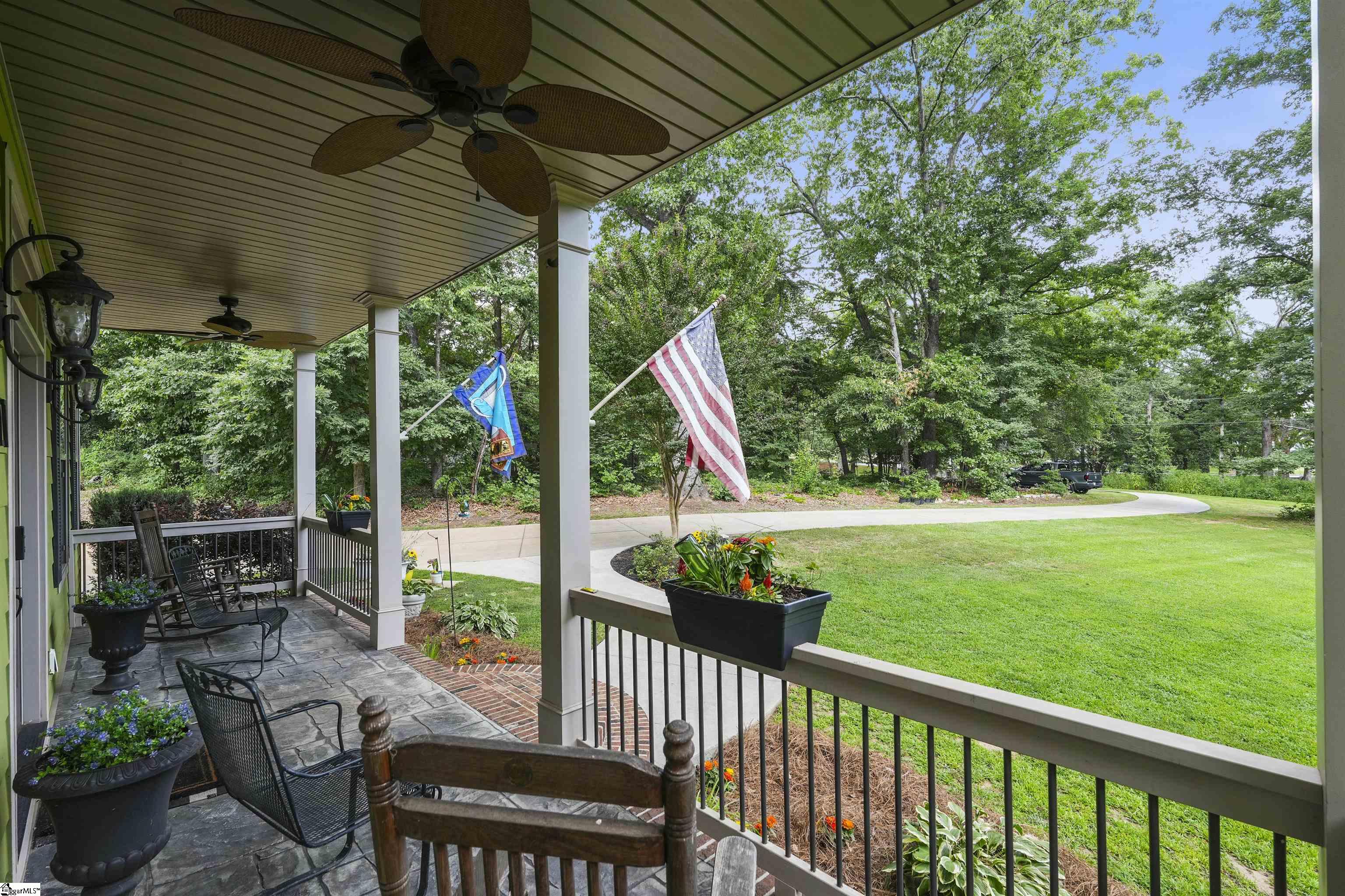 621 Sulphur Springs Road Greenville, SC 29617 - Photo 6 of 36 Gallery Image 6